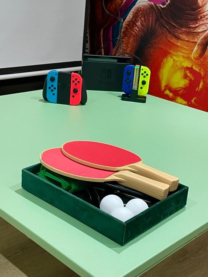Capsule Forever Young - Jacuzzi - Sauna - Billard - Arcade De Jeux - Netflix & Home Cinema - Ping Pong Hastiere-par-dela Buitenkant foto